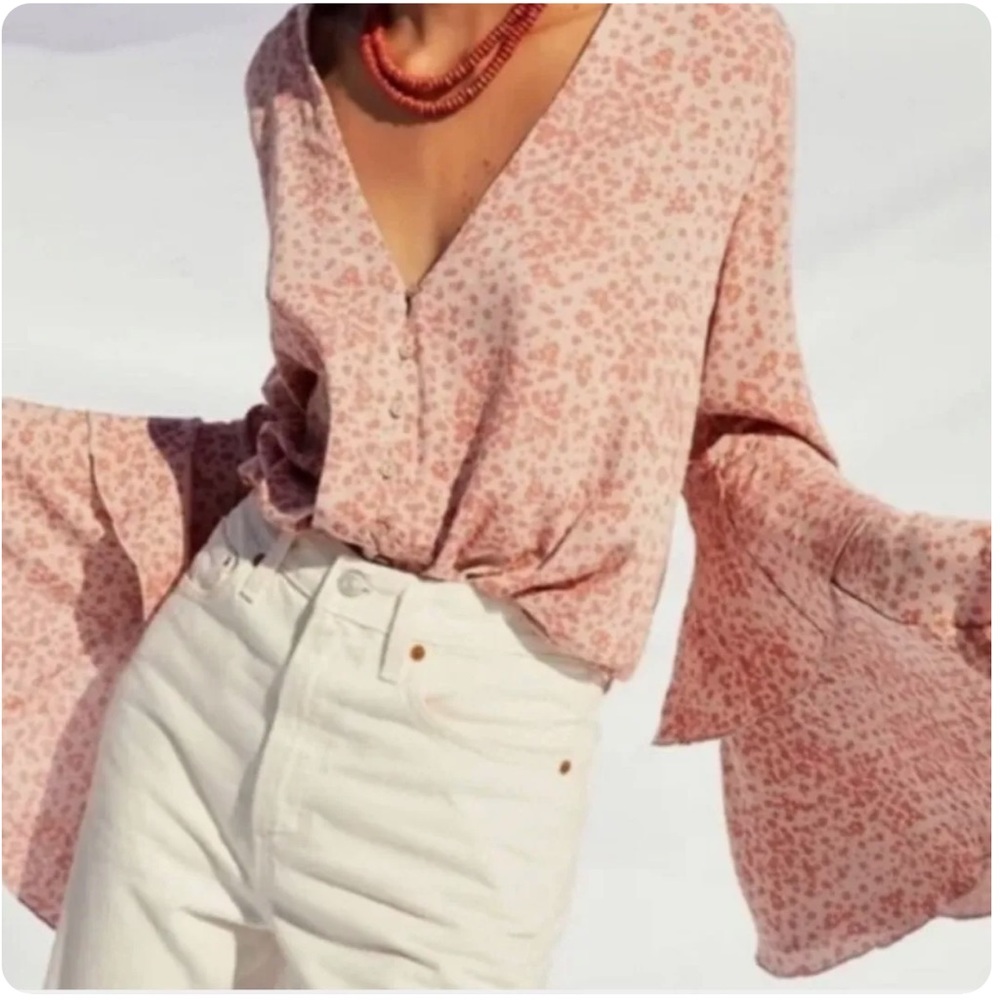[intimately free people] ditsy pink floral lace bodysuit